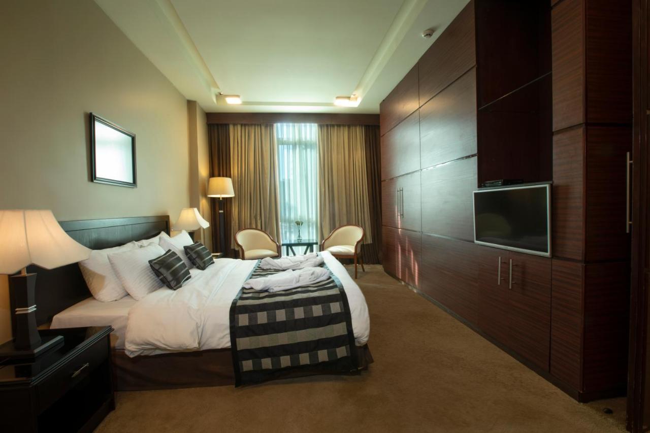 Century Park Hotel Амман Экстерьер фото
